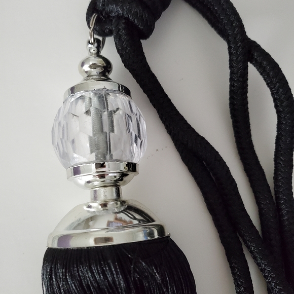 Curtain Black Holder New - Picture 6 of 6